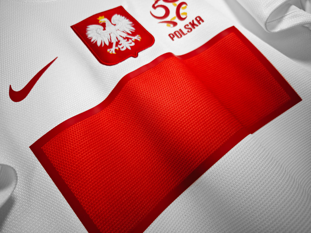 Polonia 1ra Equipación 2012