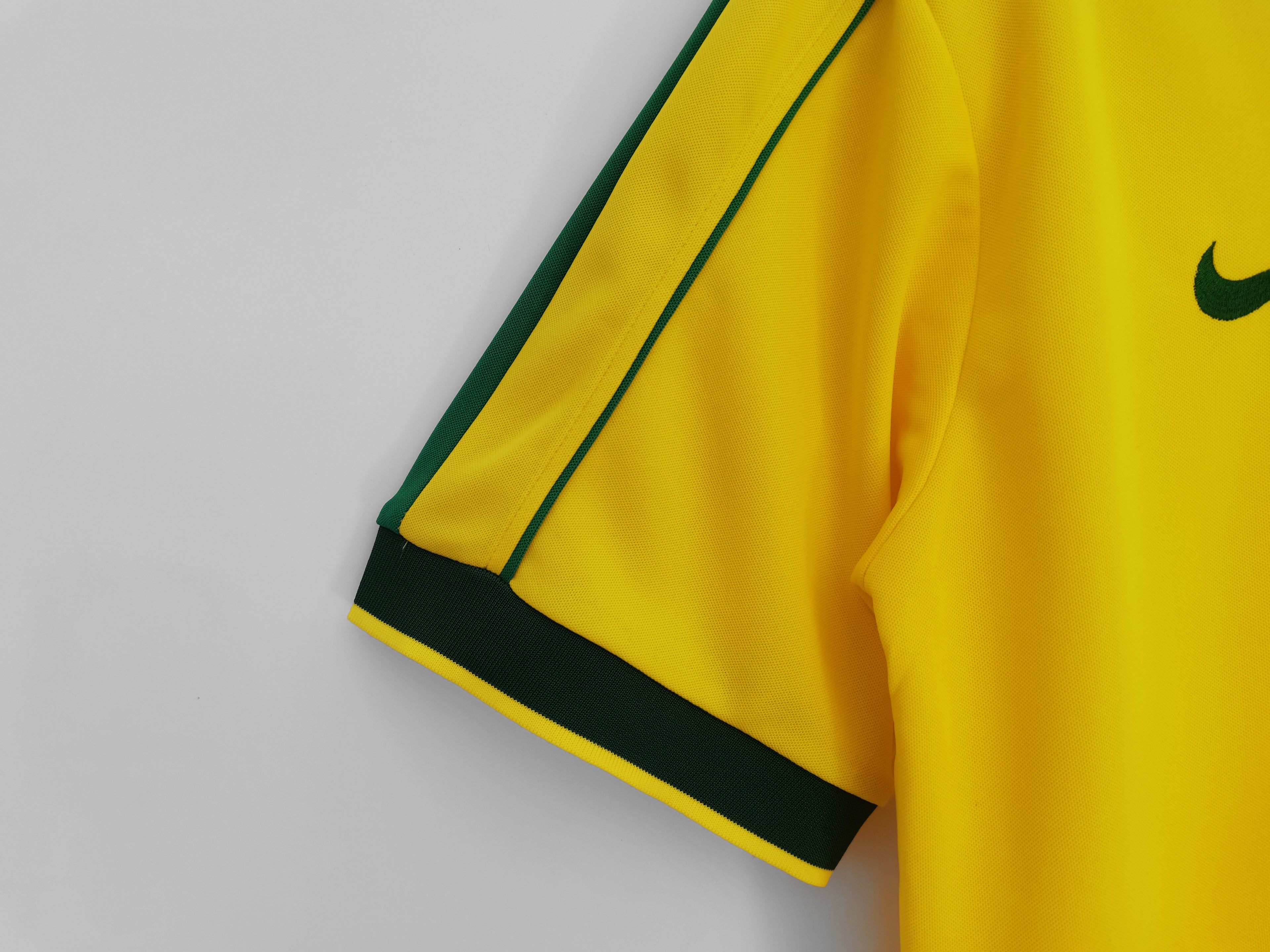 Brasil 1ra Equipación 1998