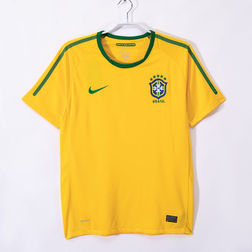 Brasil 1ra Equipación 2010