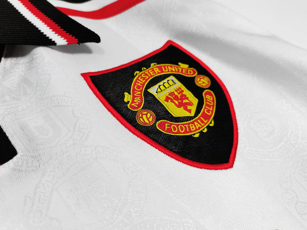 Manchester United 2da Equipación 1998/99 Manga Larga