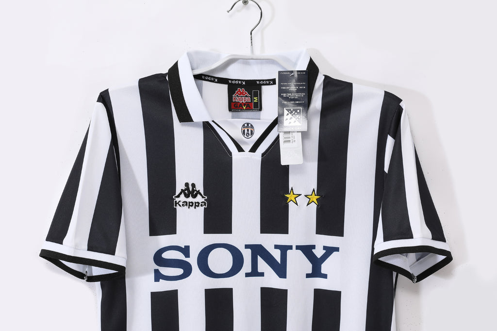 Juventus 1ra Equipación 1995/96