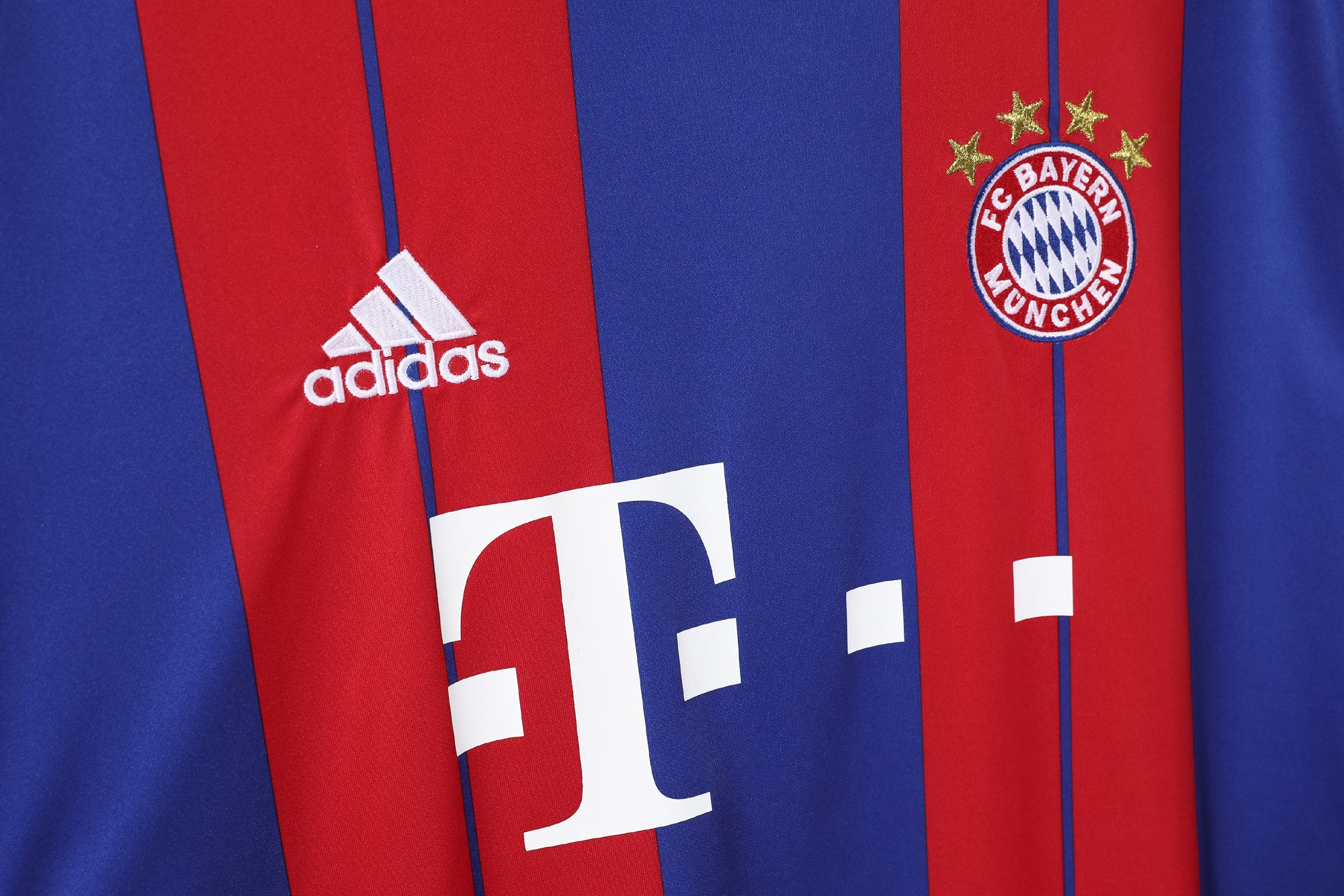 Bayern de Múnich 1ra Equipación 2014/15
