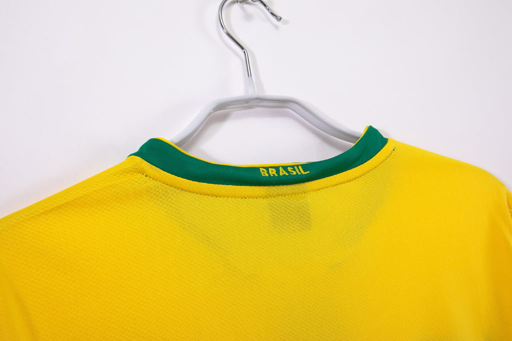 Brasil 1ra Equipación 2006