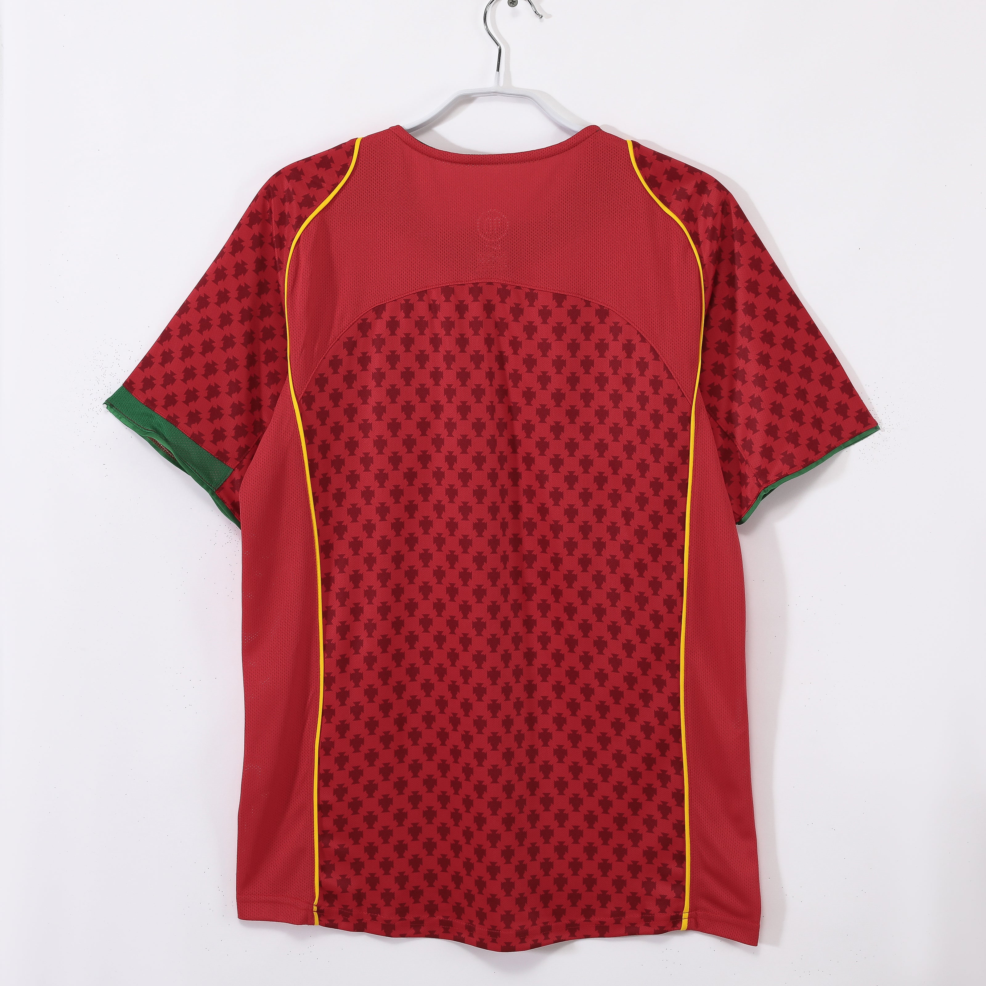 Portugal 1ra Equipación 2004