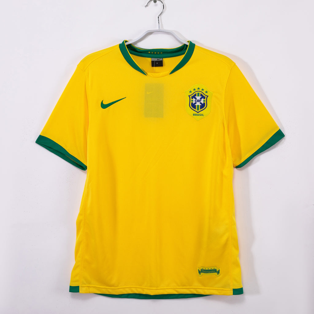 Brasil 1ra Equipación 2006