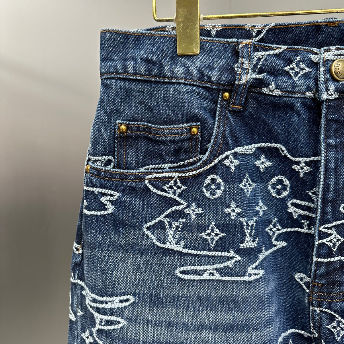 Louis Vuitton White Embroidered Cloud Motif Denim Trousers – Dark Blue