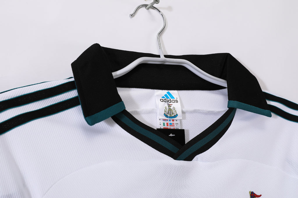 Newcastle 2da Equipación 1999/00