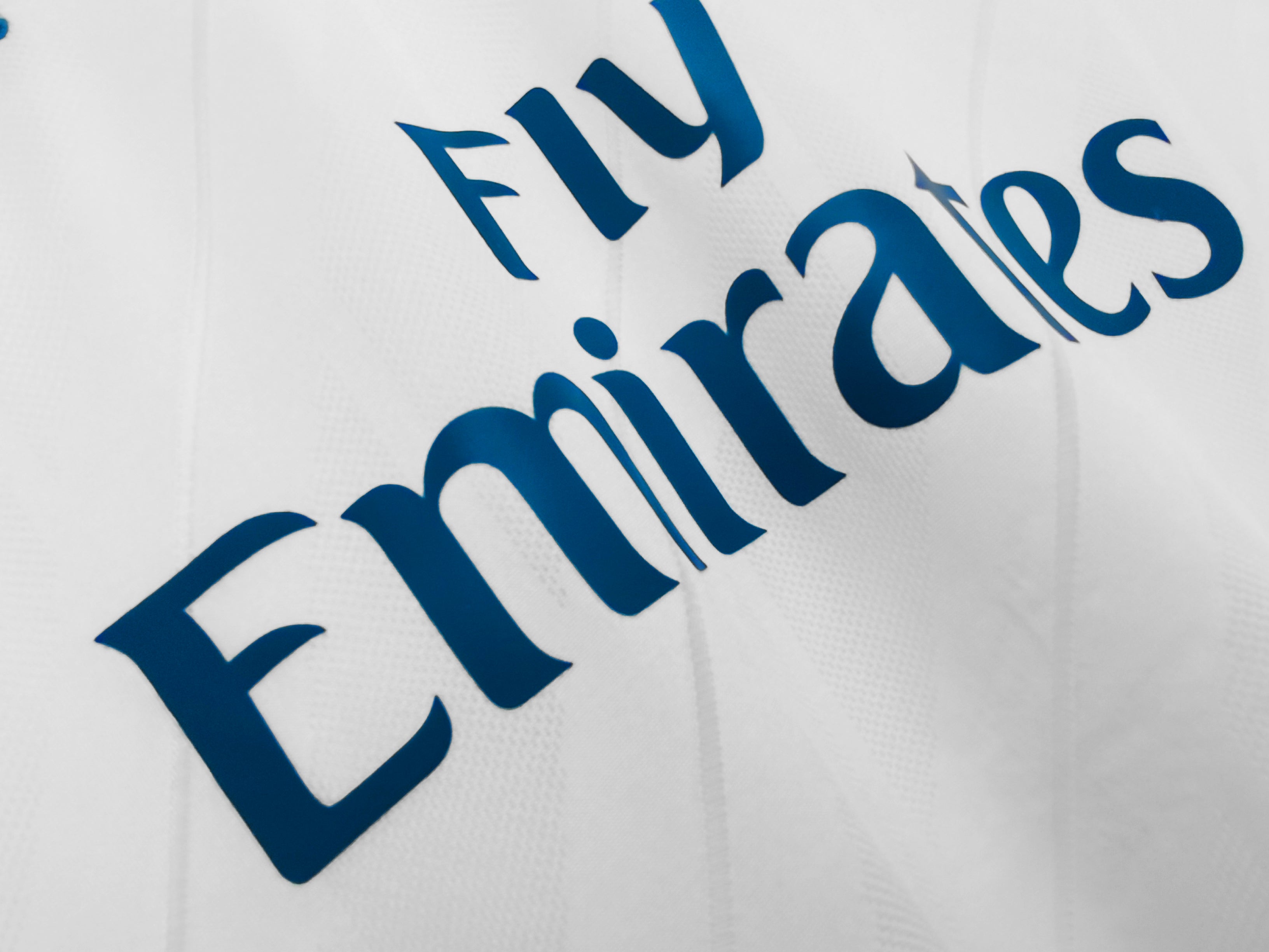 Real Madrid 1ra Equipación 2017/18