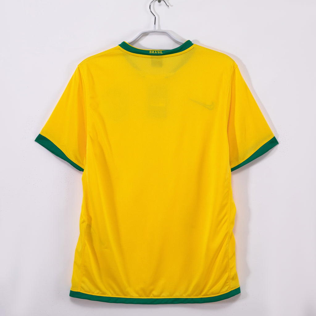 Brasil 1ra Equipación 2006