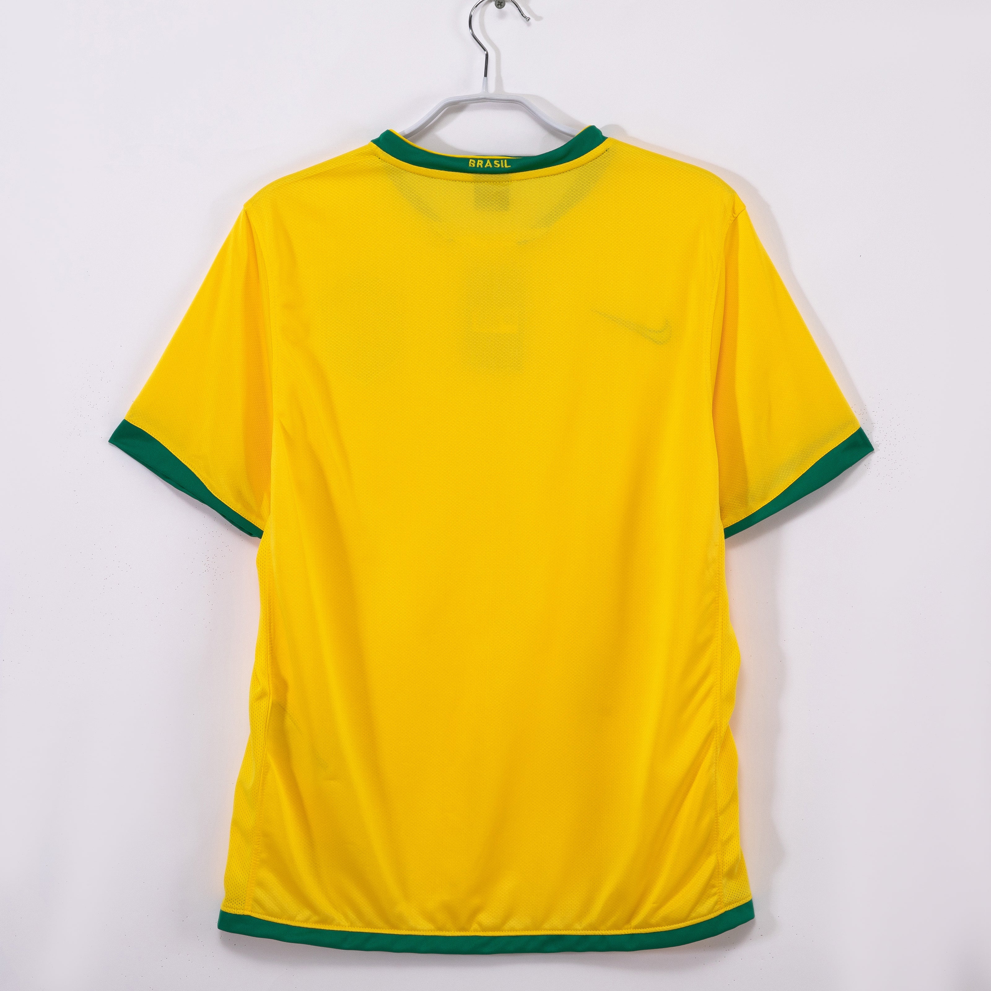 Brasil 1ra Equipación 2006