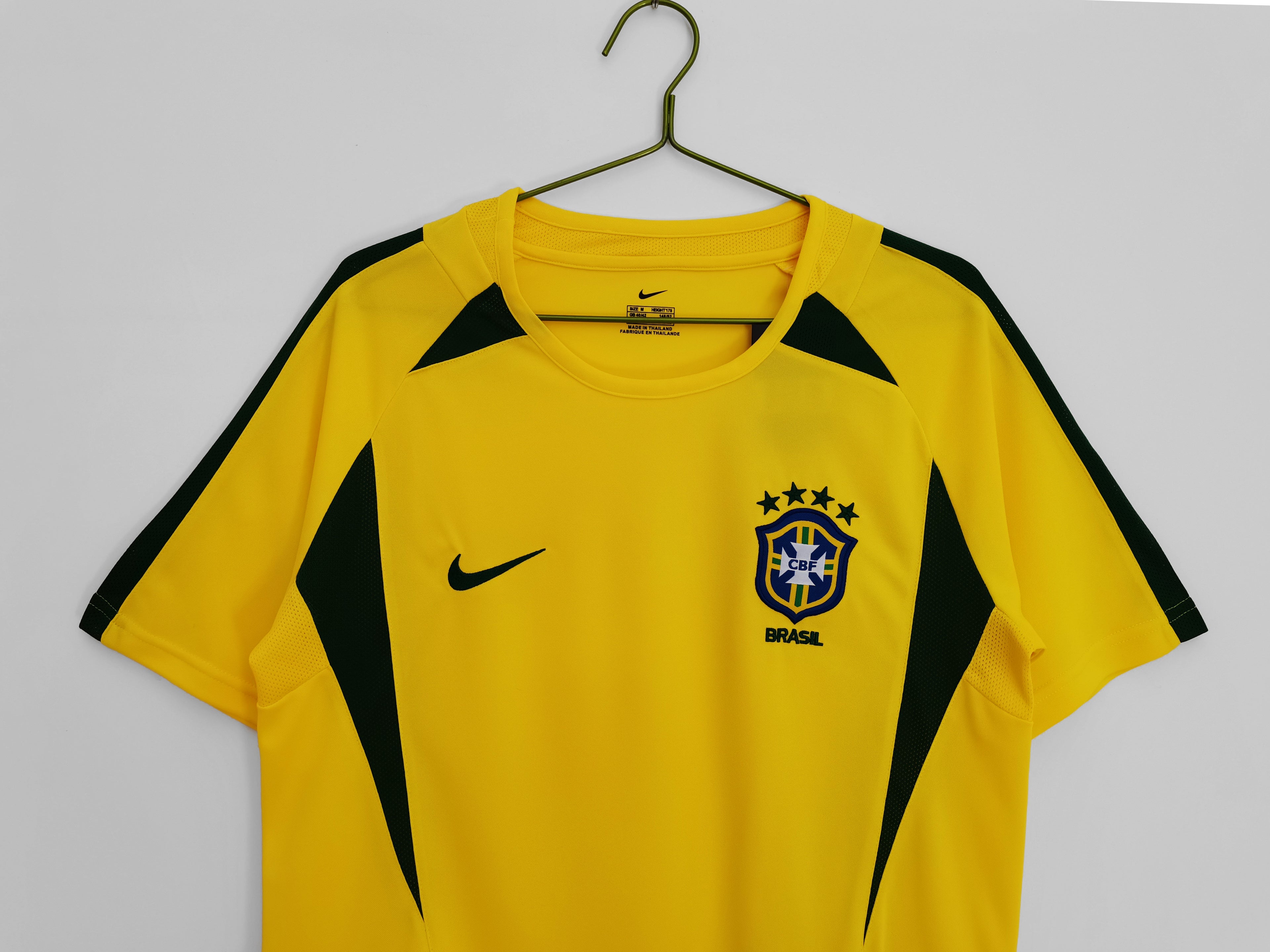 Brasil 1ra Equipación 2002