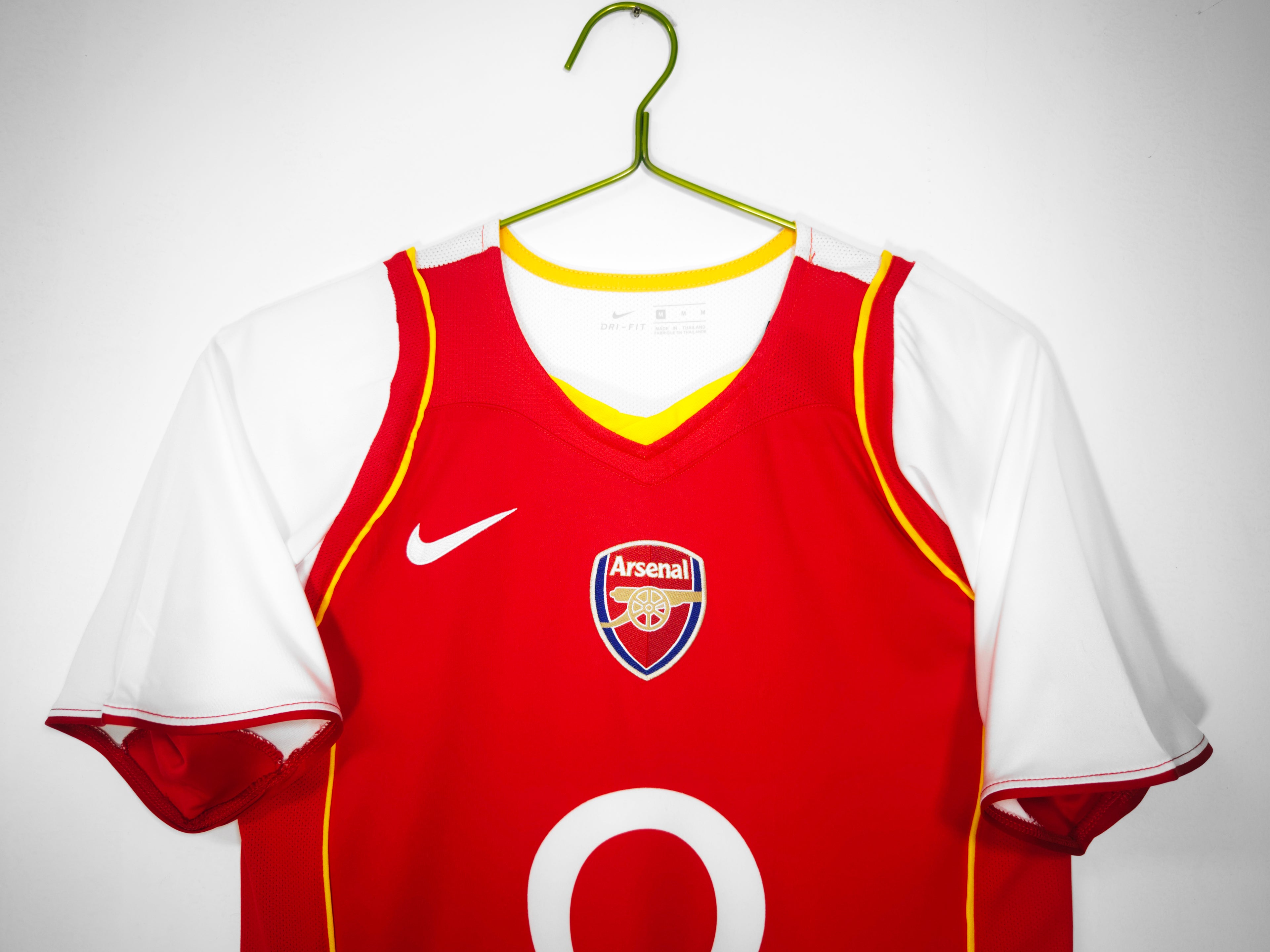 Arsenal 1ra Equipación 2004/05