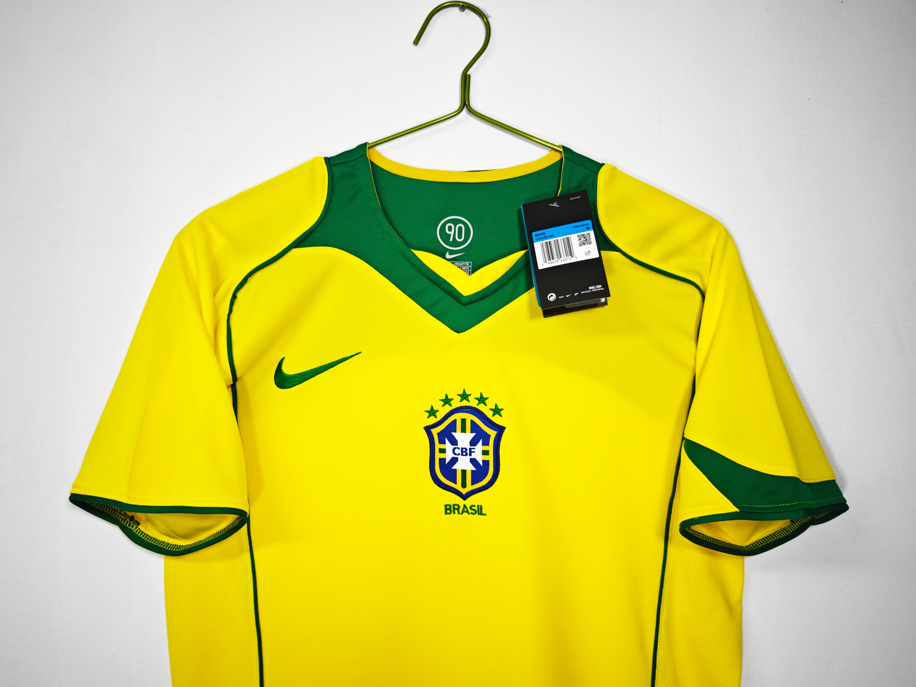Brasil 1ra Equipación 2004