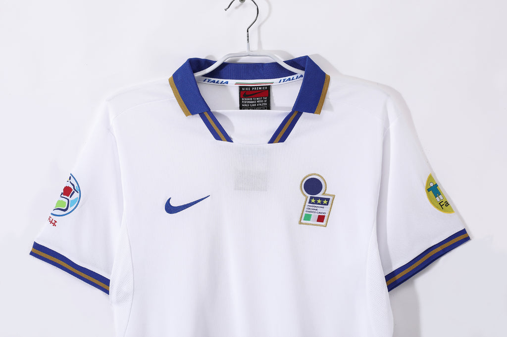 Italia 2da Equipación 1996