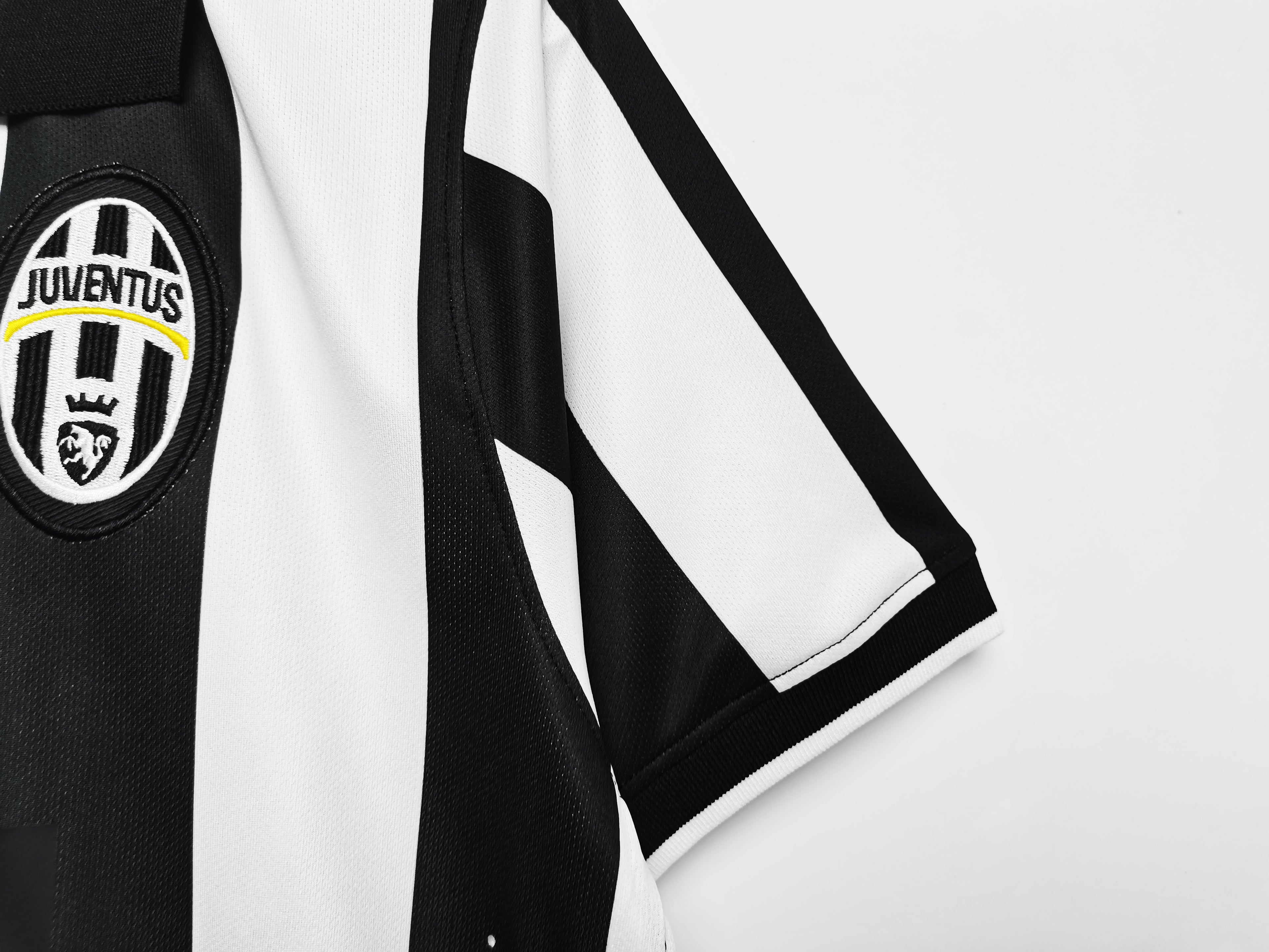 Juventus 1ra Equipación 2014/15