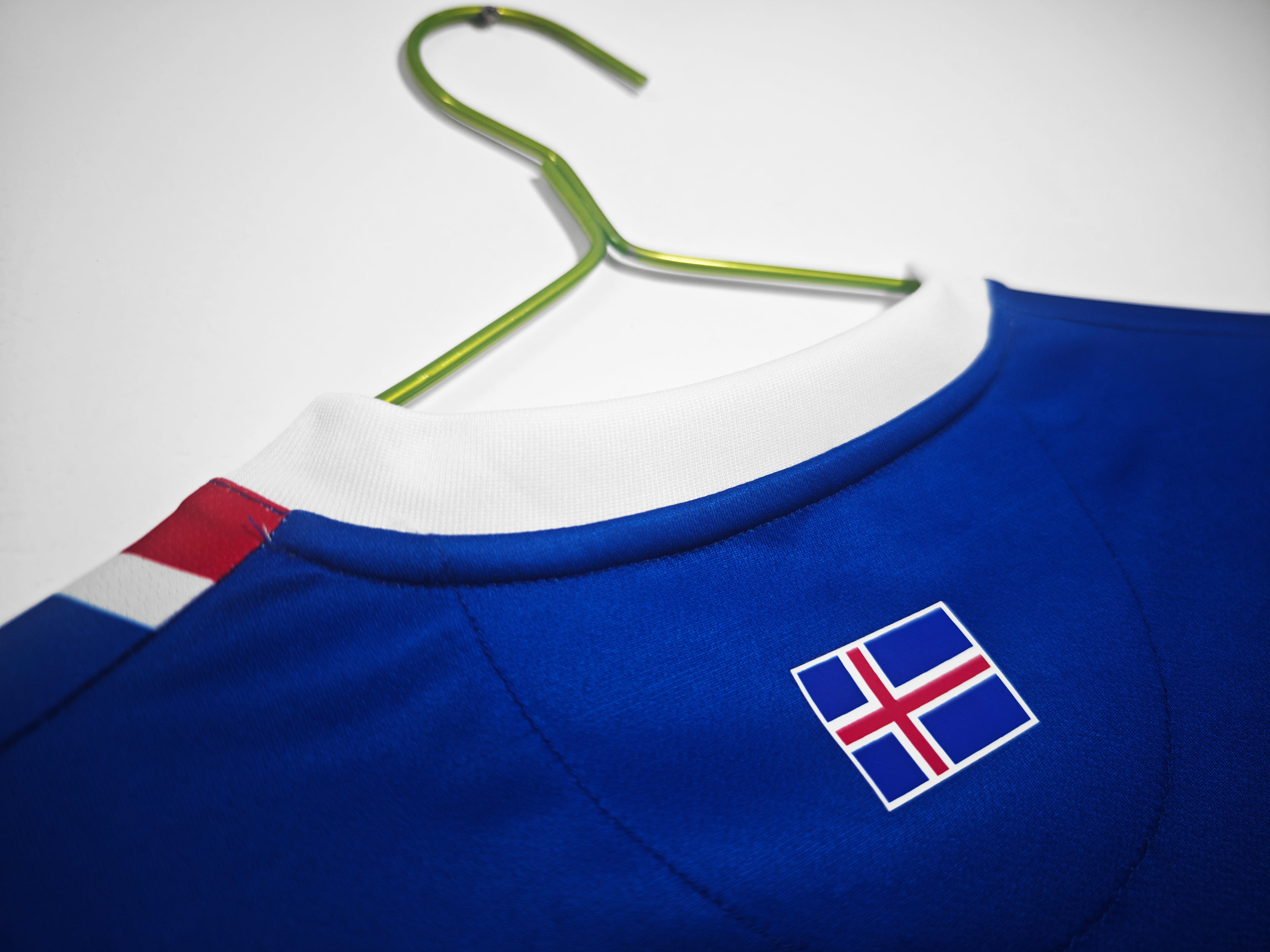 Islandia 1ra Equipación 2016