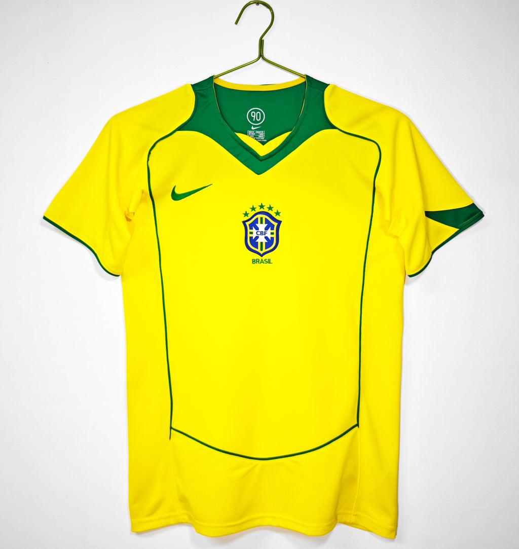 Brasil 1ra Equipación 2004