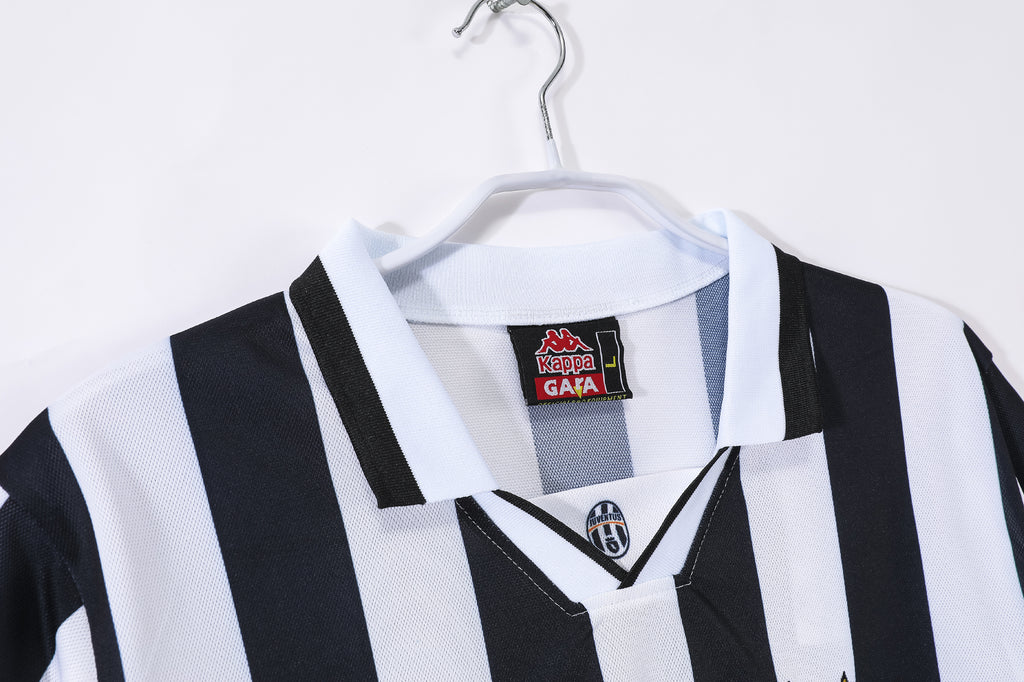 Juventus 1ra Equipación 1994/95