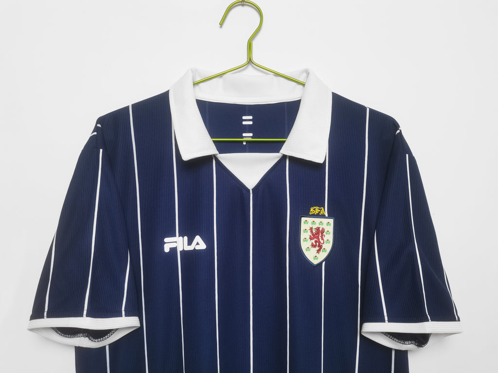 Escocia 1ra Equipación 2002