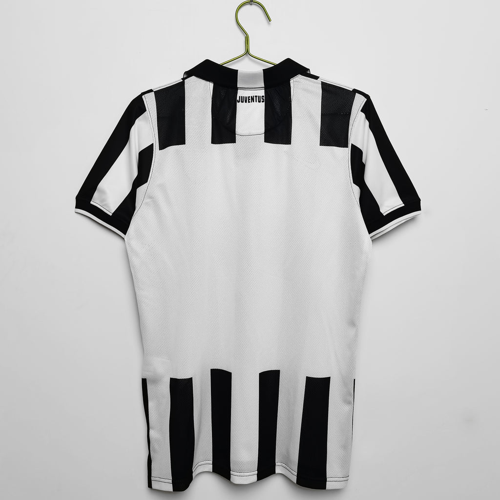 Juventus 1ra Equipación 2014/15