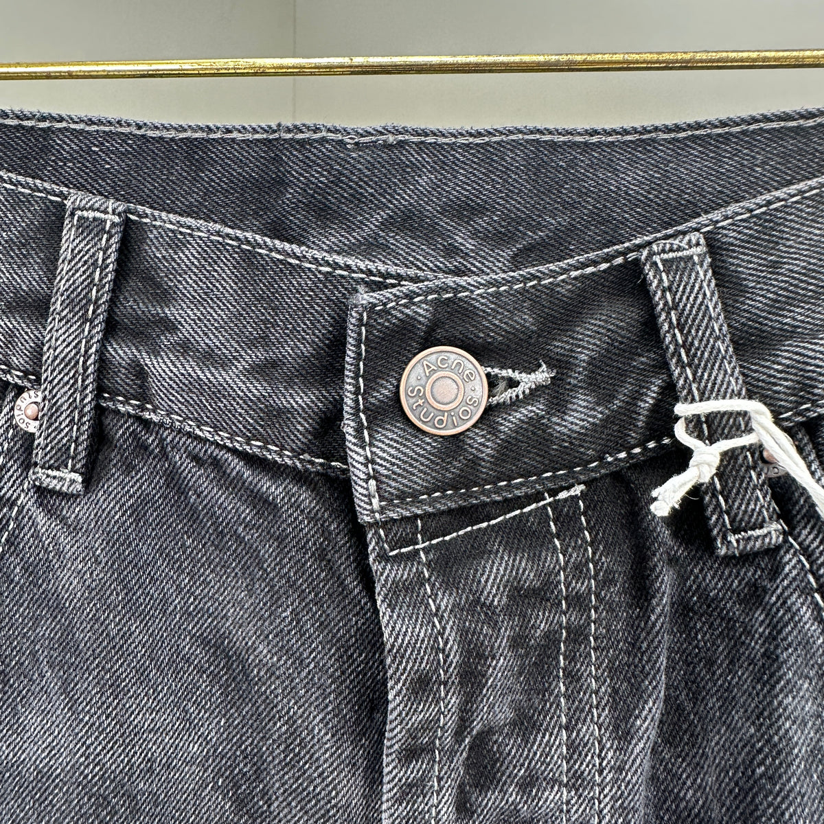 Acne Studios High-Waisted Loose Fit Jeans – Charcoal Black Wash