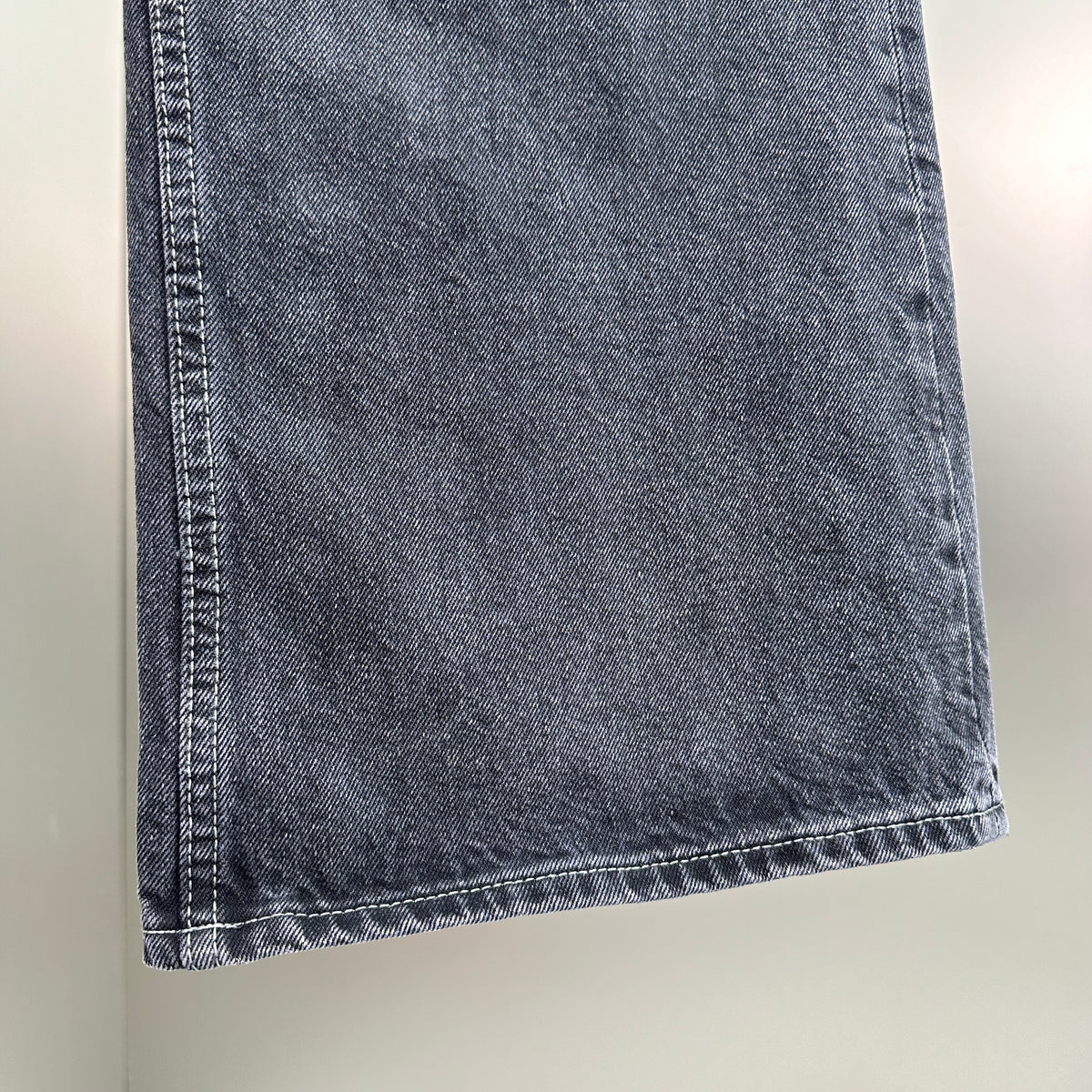 Acne Studios High-Waisted Loose Fit Jeans – Charcoal Black Wash